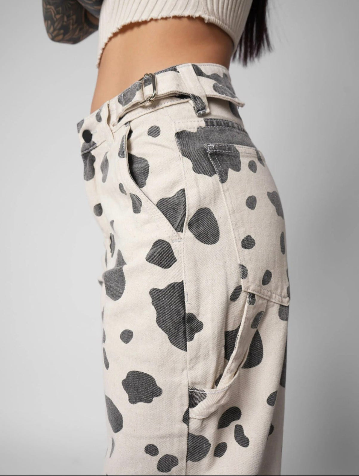 jean baggy cow