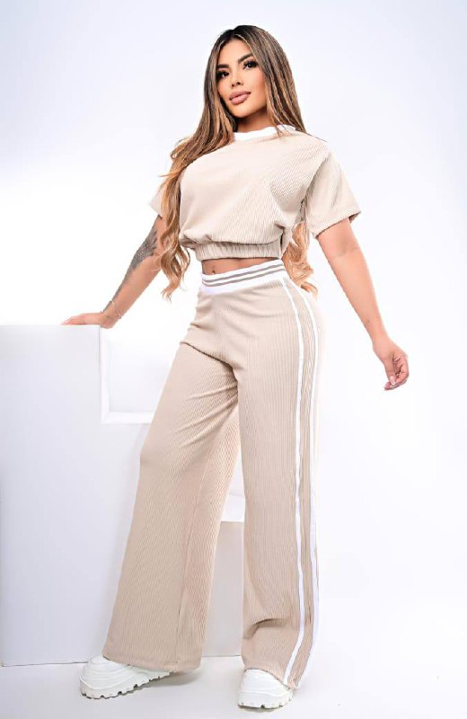 Conjunto amira